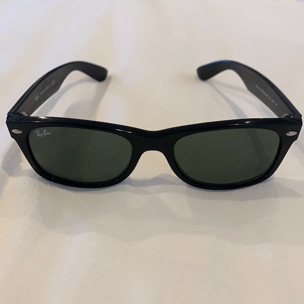 Ray Ban Wayfarer Sunglasses